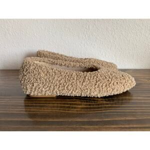 Vivaia Margot Textured Faux Fur Square Toe Flats EU 38.5 US 7.5 Tan Latte